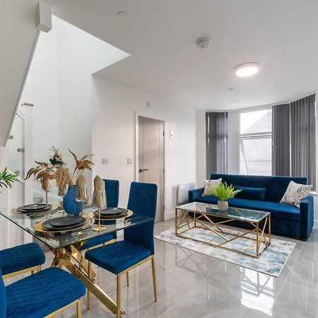 Cardiff Luxe Living Apartments エクステリア 写真