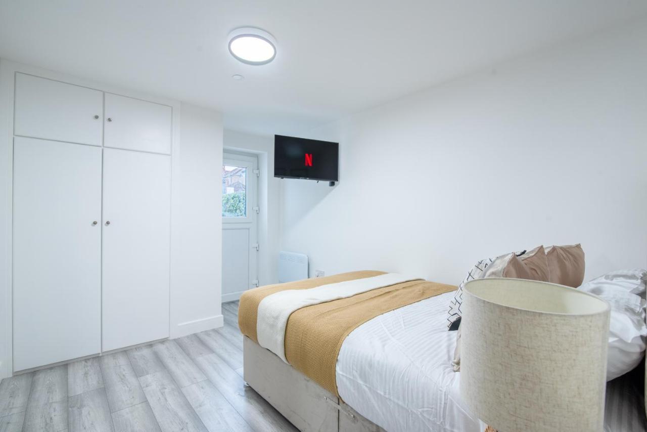 Cardiff Luxe Living Apartments エクステリア 写真