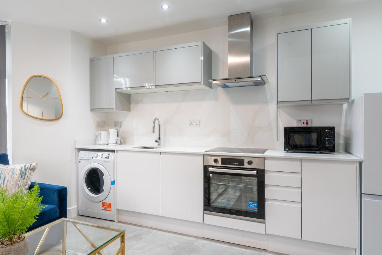 Cardiff Luxe Living Apartments エクステリア 写真