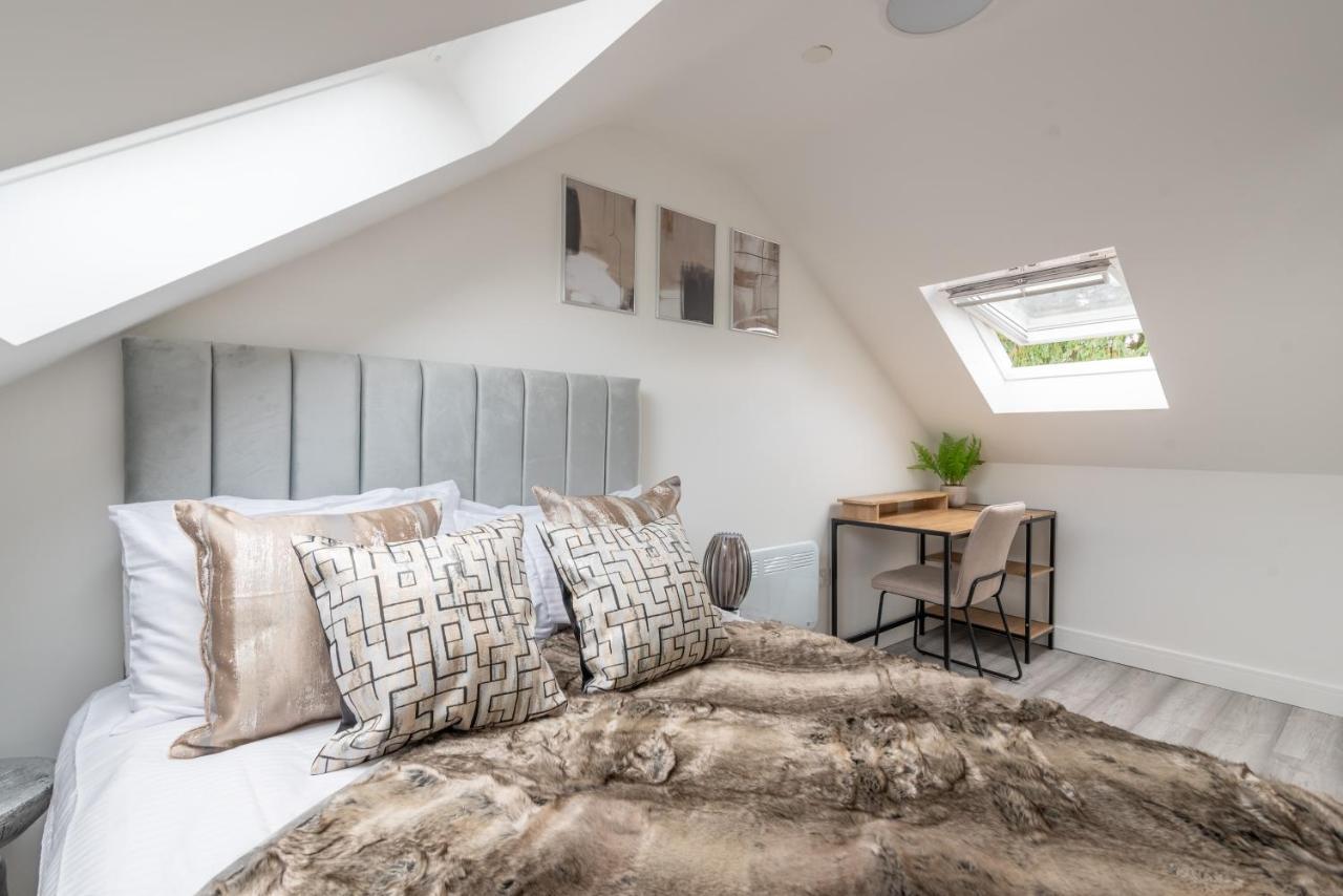 Cardiff Luxe Living Apartments エクステリア 写真