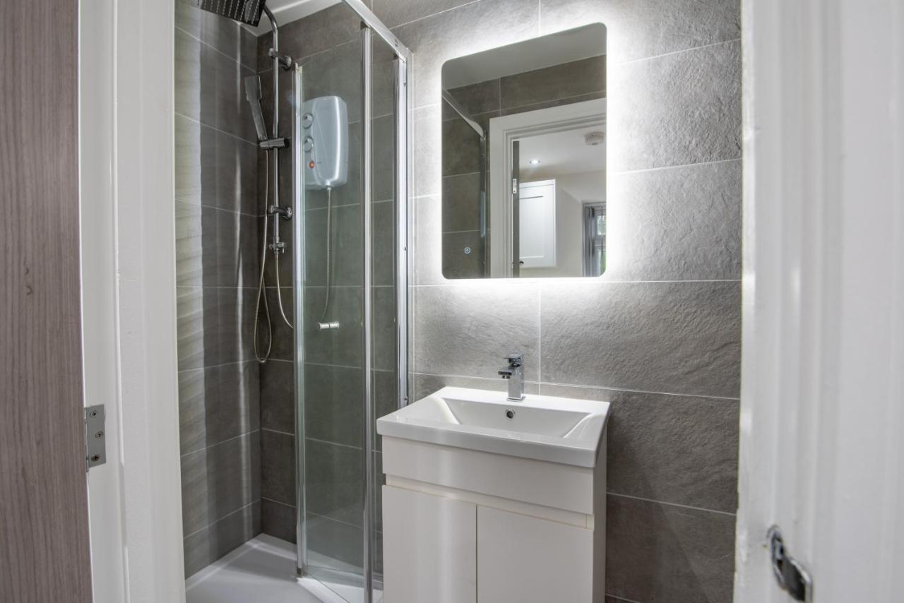 Cardiff Luxe Living Apartments エクステリア 写真