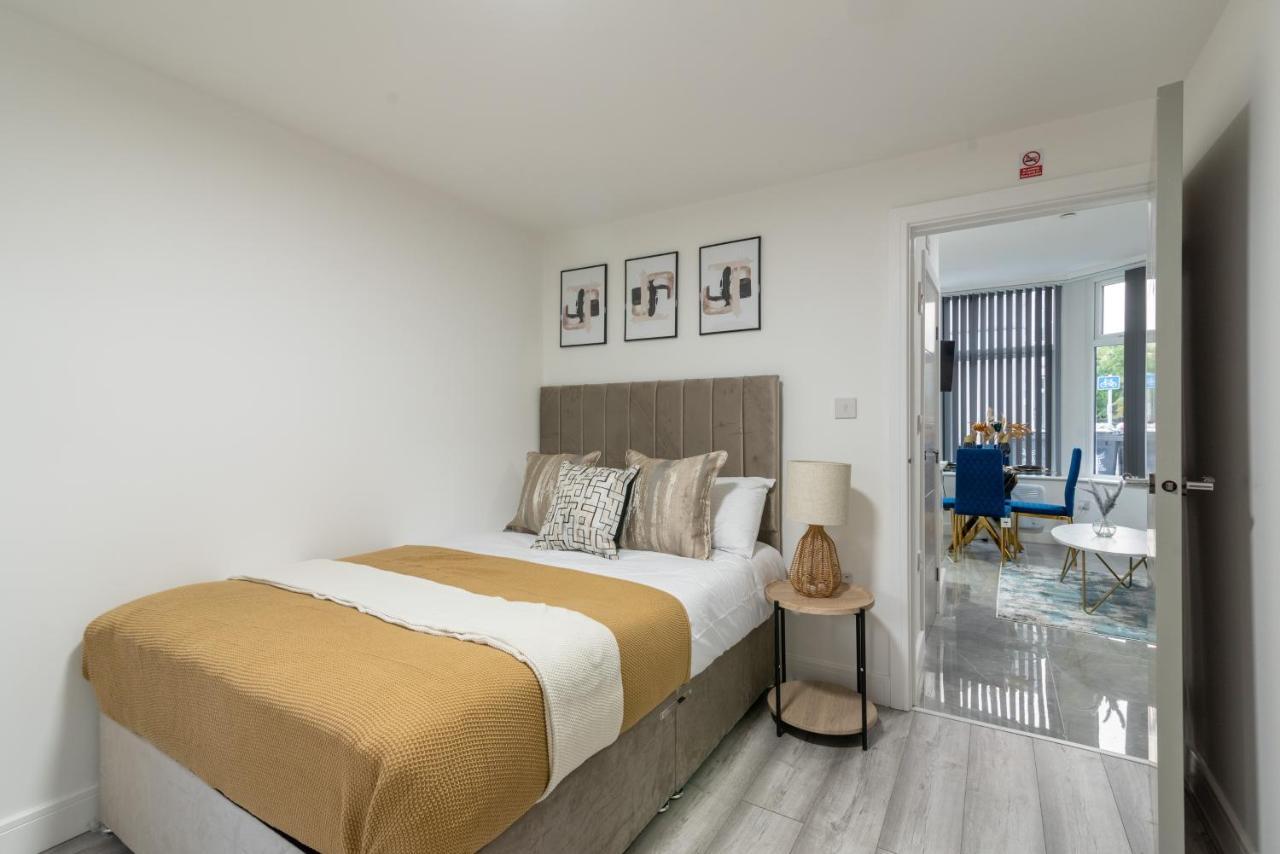 Cardiff Luxe Living Apartments エクステリア 写真